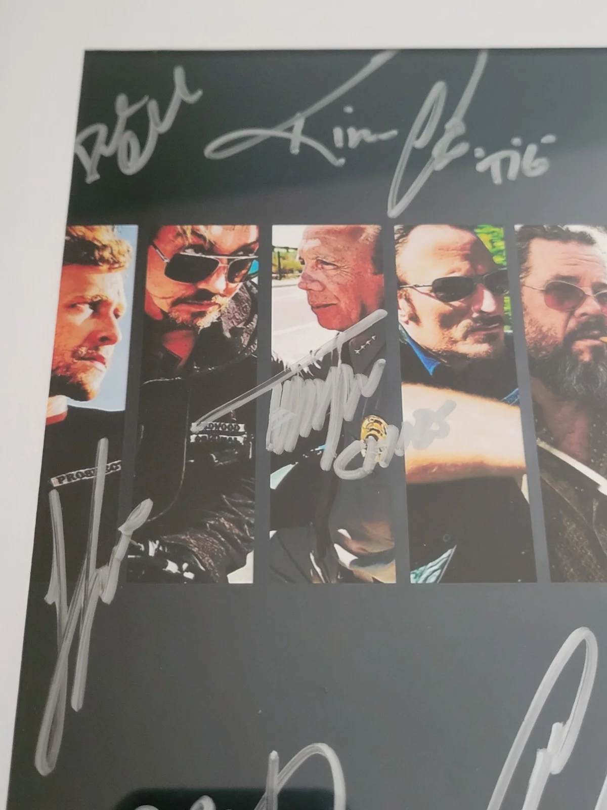 Taylor Sheridan — Sons Of Anarchy Cast Signed SAMCRO Photograph - One Of A Kind Inscriptions Autos, image 4