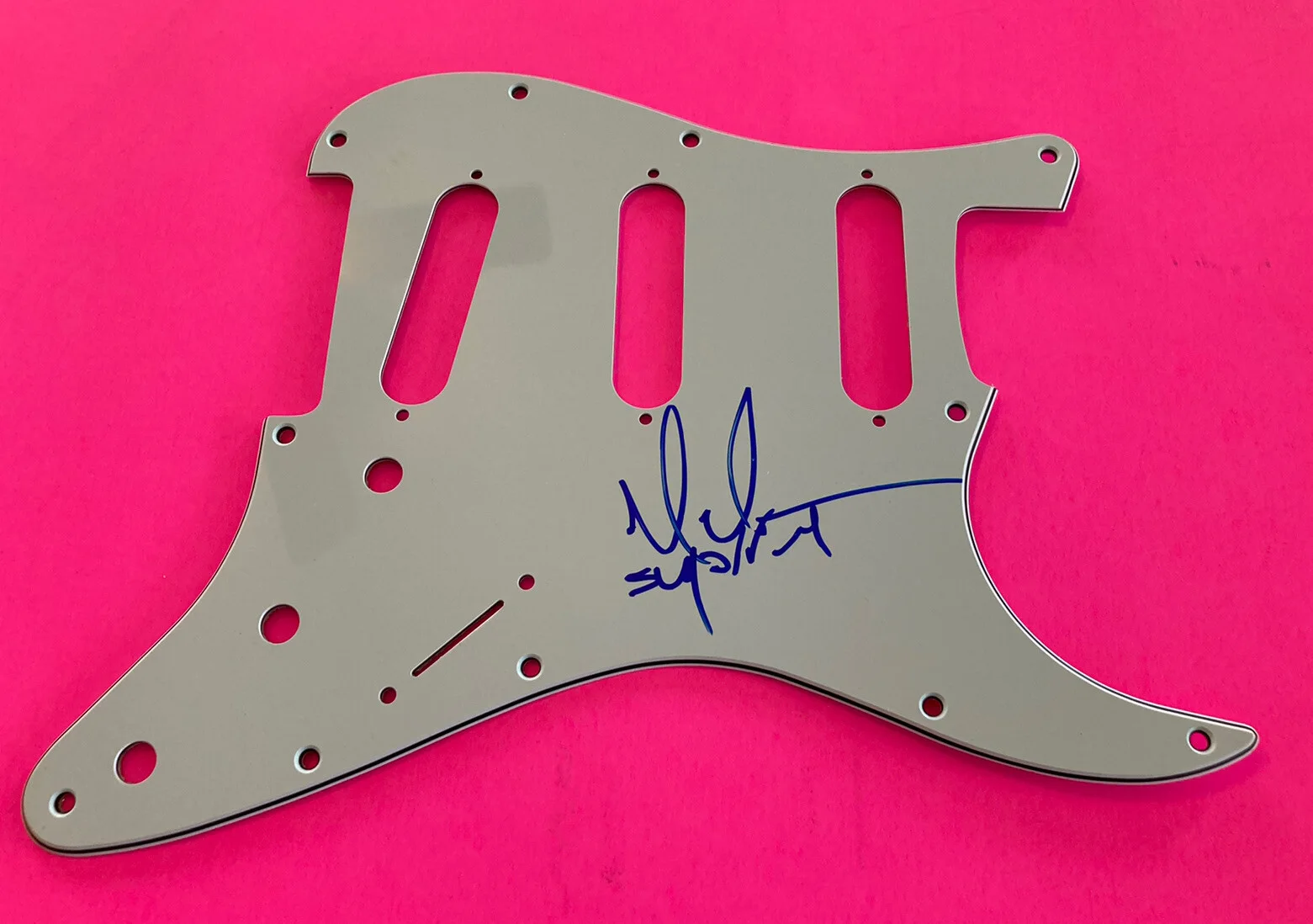 MARK MCGRATH SUGAR RAY SIGNED GUITAR PICKGUARD *EXACT PROOF*, image 2