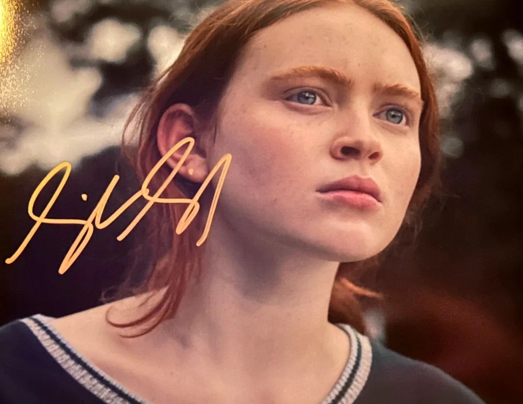 Sadie Sink 4 prints and mulit cast sing copy repro, image 2