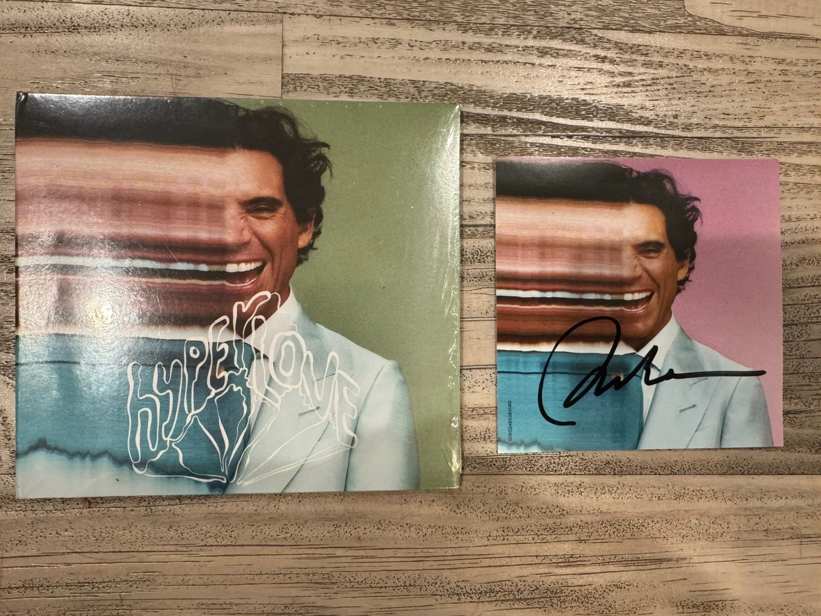 AUTOGRAPHED Hyperlove Insert + CD - SIGNED by Mika, image 2