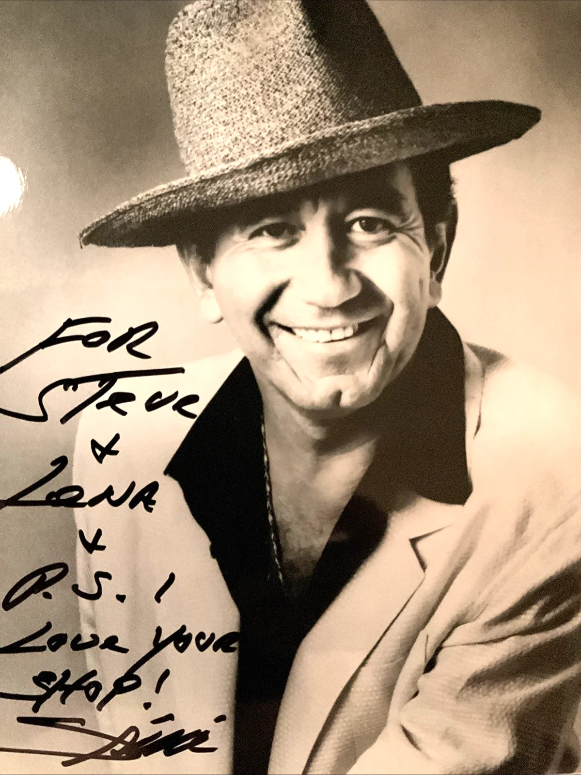 Trini Lopez Signed 8x10 Photo Autographed Vintage Signature Musician Singer, изображение 3