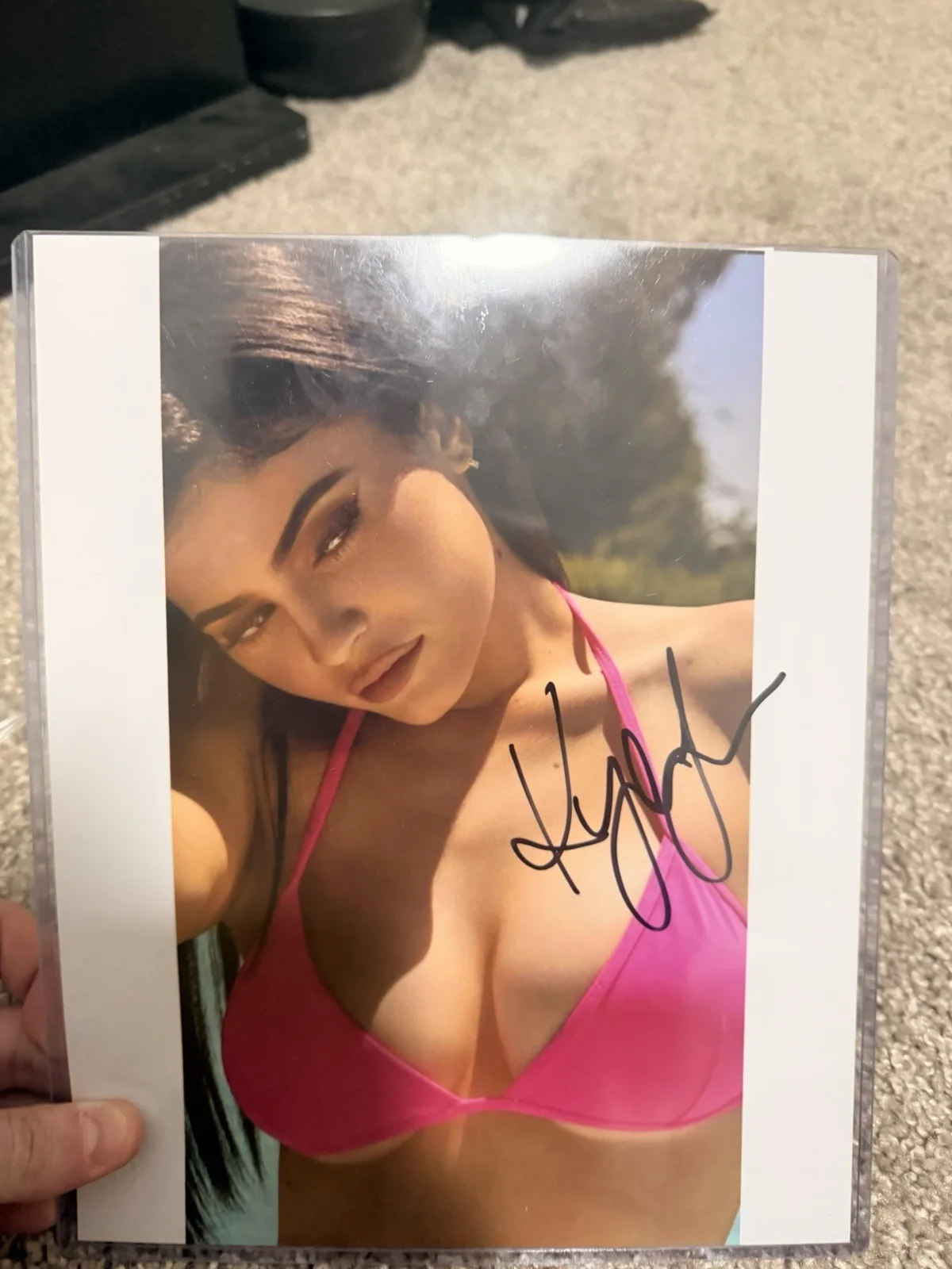 Kylie Jenner Autographed 8x10 Photo JSA COA Certified, Hand Signed, изображение 2