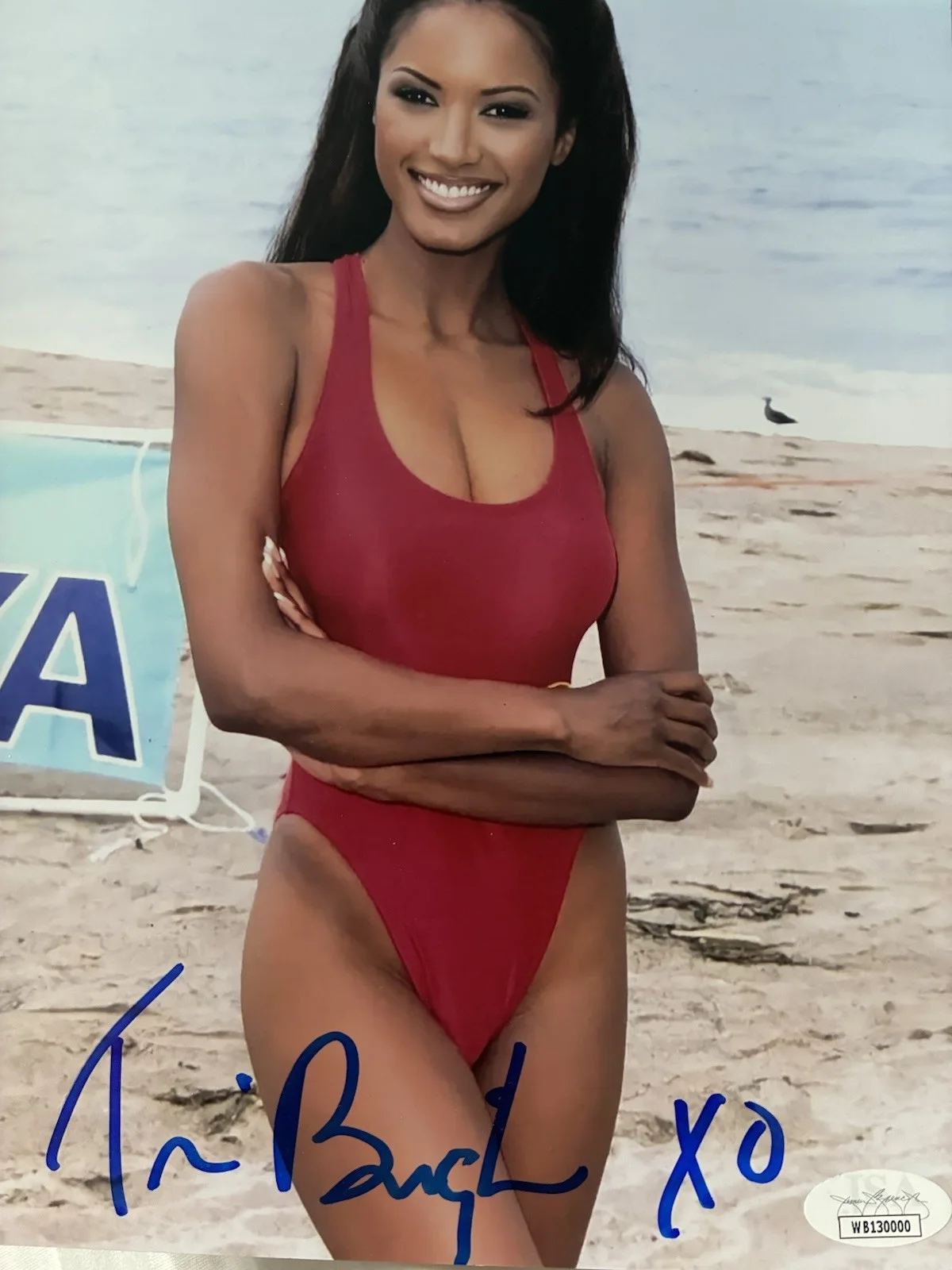 Traci Bingham — TRACI BINGHAM SIGNED 8X10 TV SHOW BAYWATCH JORDAN TATE SEXY ACTRESS MODEL JSA, изображение 2