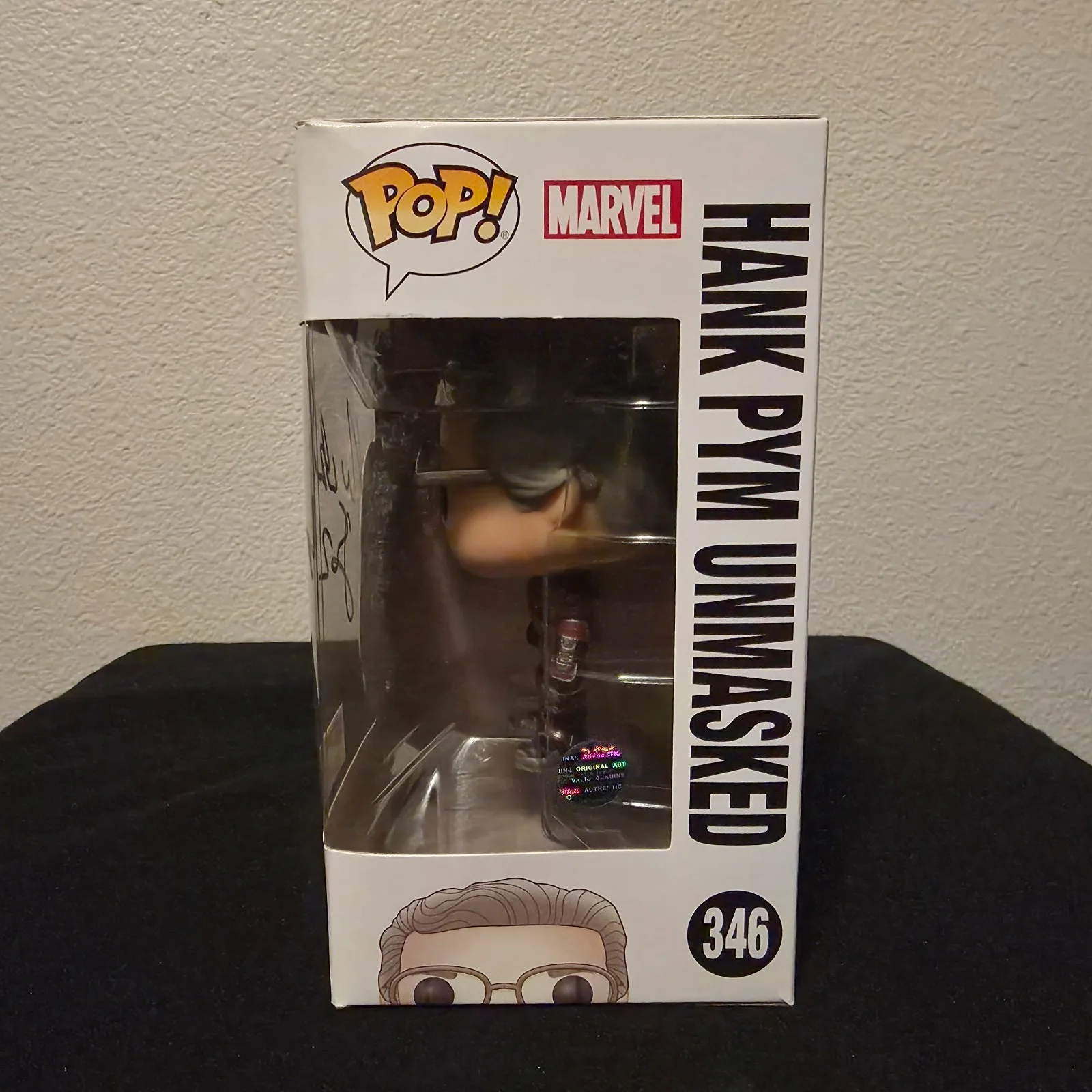Michael Douglas — SIGNED Michael Douglas Hank Pym Unmasked Funko Pop! #346 w/COA Star Authentics, image 2