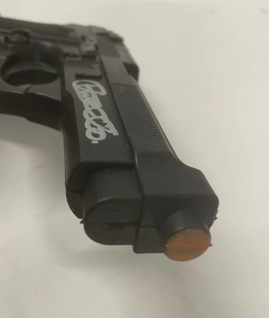 Vernon Wells — Vernon Wells “Commando” Signed Replica Prop Pistol JSA Certified, image 4