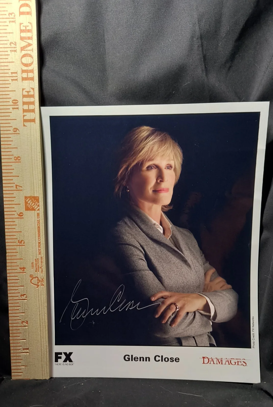 Glenn Close — GLENN CLOSE Autographed Signed 8x10 DAMAGES Photograph, Hollywood Icon, Actress