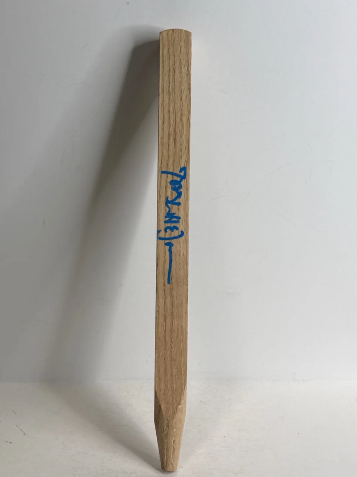 Joss Whedon — Joss Whedon Signed Wood Stake Buffy The Vampire Slayer BAS BT55274