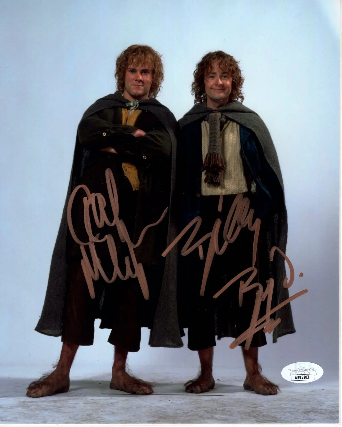 Dominic Monaghan and Billy Boyd — Dominic Monaghan and Billy Boyd signed 8x10 The Lord of the Rings photo JSA
