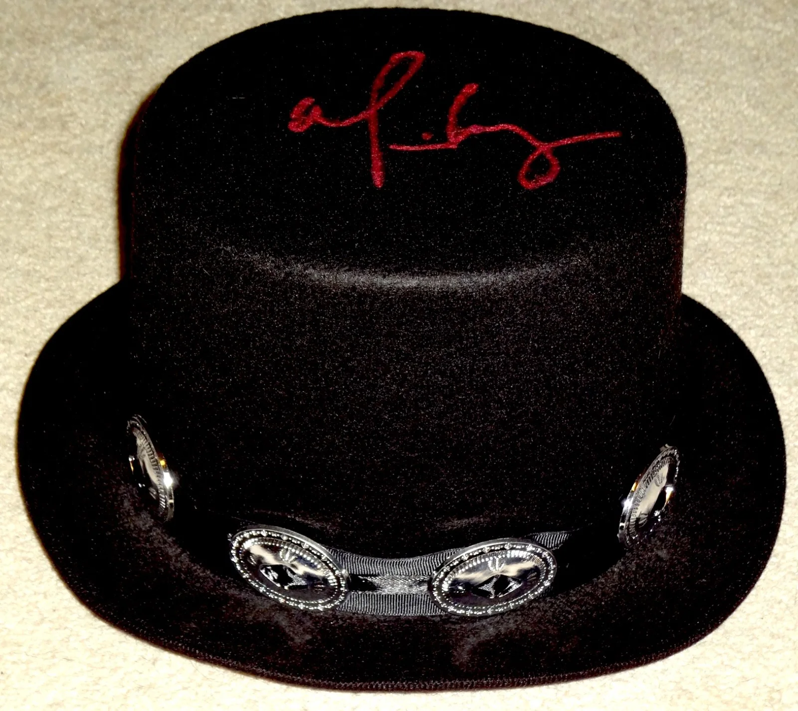 ALICE COOPER SCHOOLS OUT HAND SIGNED AUTOGRAPHED NEW TOP HAT RARE WITH PROOF+COA, изображение 2