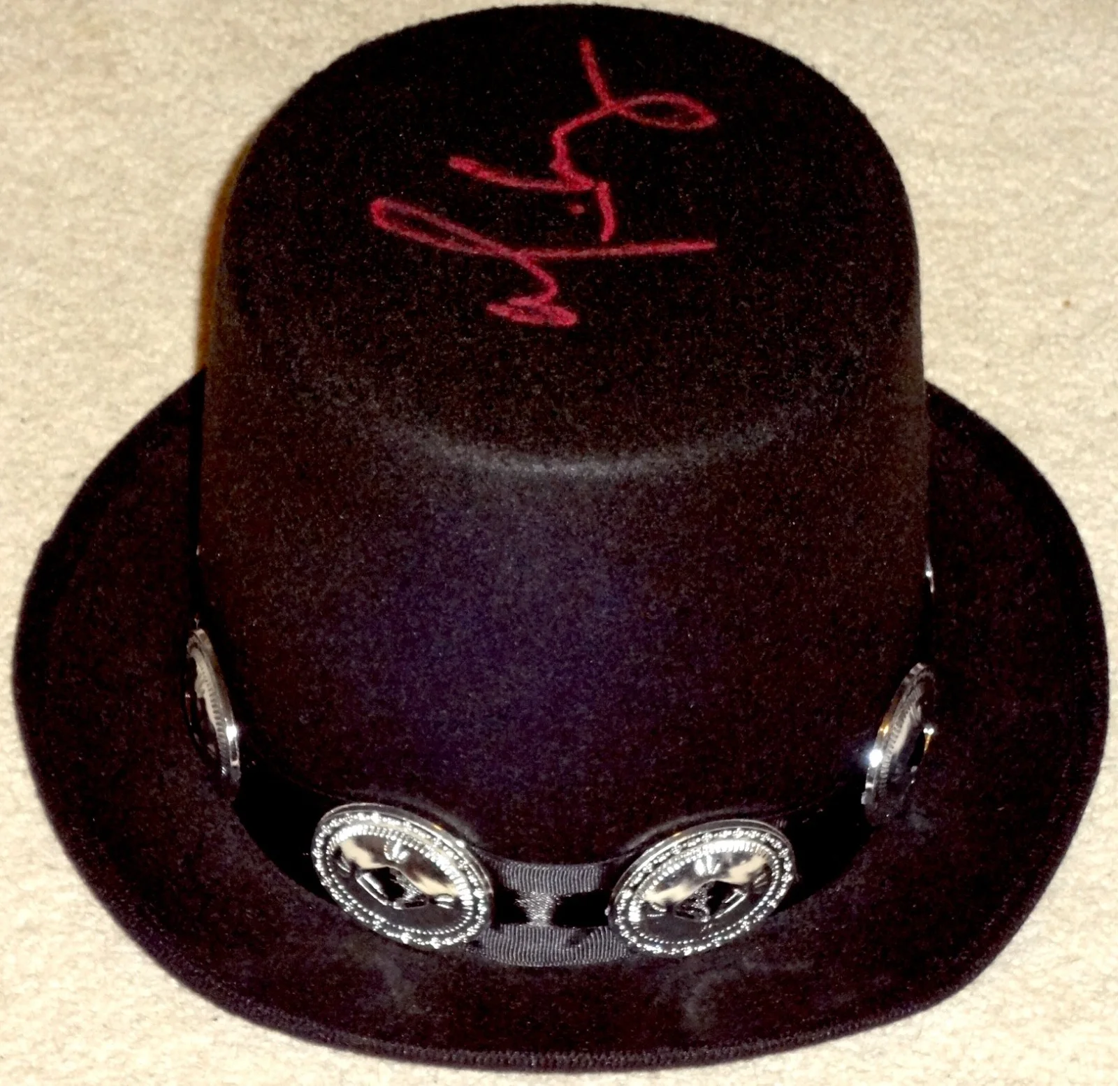 ALICE COOPER SCHOOLS OUT HAND SIGNED AUTOGRAPHED NEW TOP HAT RARE WITH PROOF+COA, изображение 3