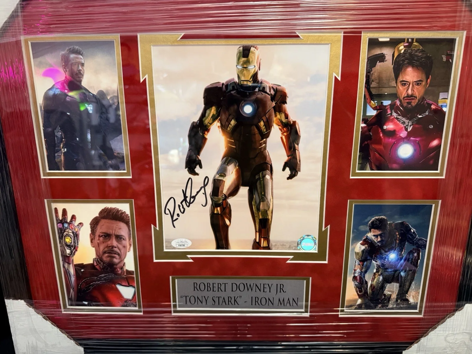 Robert Downey Jr — Robert Downey Jr Signed Autographed 8x10 Marvel Avengers Iron Man JSA Framed, image 3