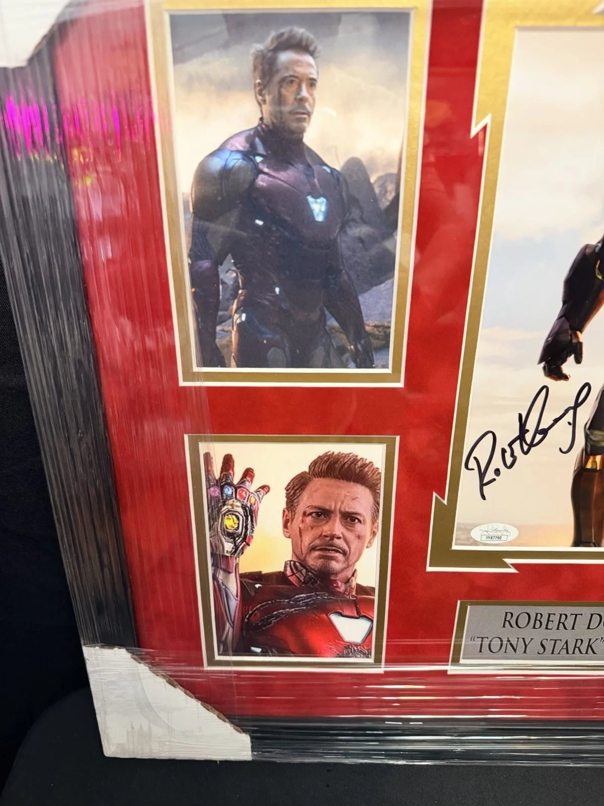 Robert Downey Jr — Robert Downey Jr Signed Autographed 8x10 Marvel Avengers Iron Man JSA Framed, image 4