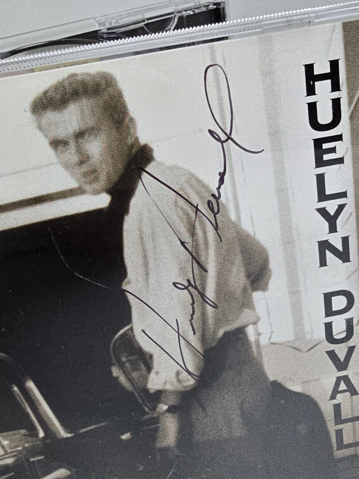 Huelyn Duvall SIGNED Autograph CD, изображение 2