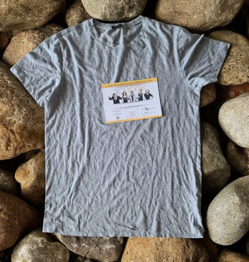 (SALE) 30 ROCK: Chris Chros/James Marsden Shirt S5E03 w/Studio COA, image 2