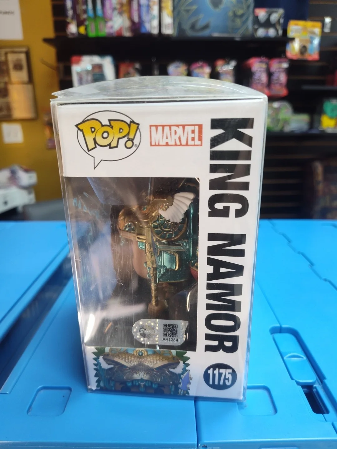 Tenoch Huerta — SWAU Authenticated Tenoch Huerta signed King Namor Funko #1175 w/Protector, изображение 2