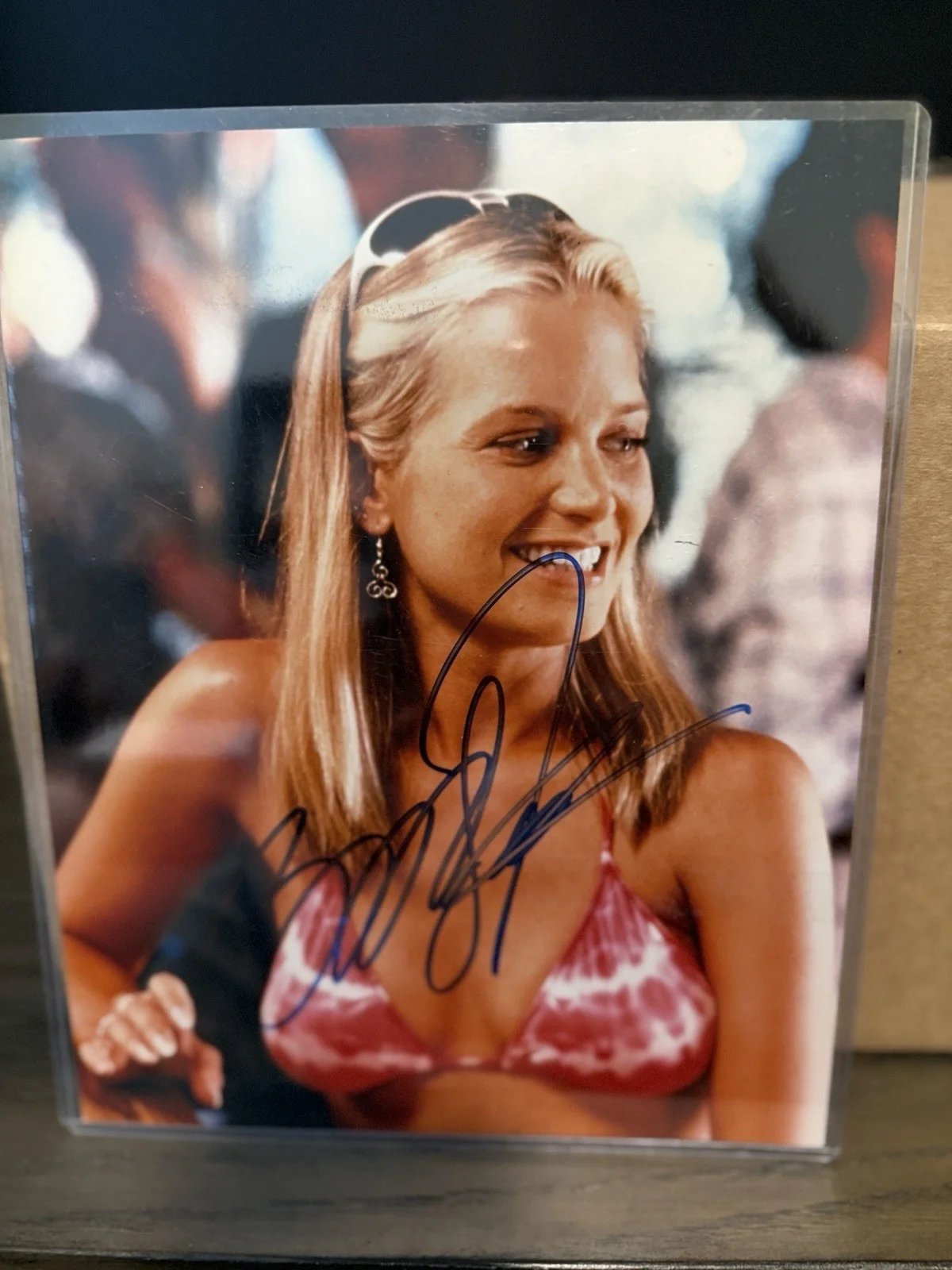 Bridget Fonda Autographed 8x10 Photographs With Photo Cover And COA, изображение 2