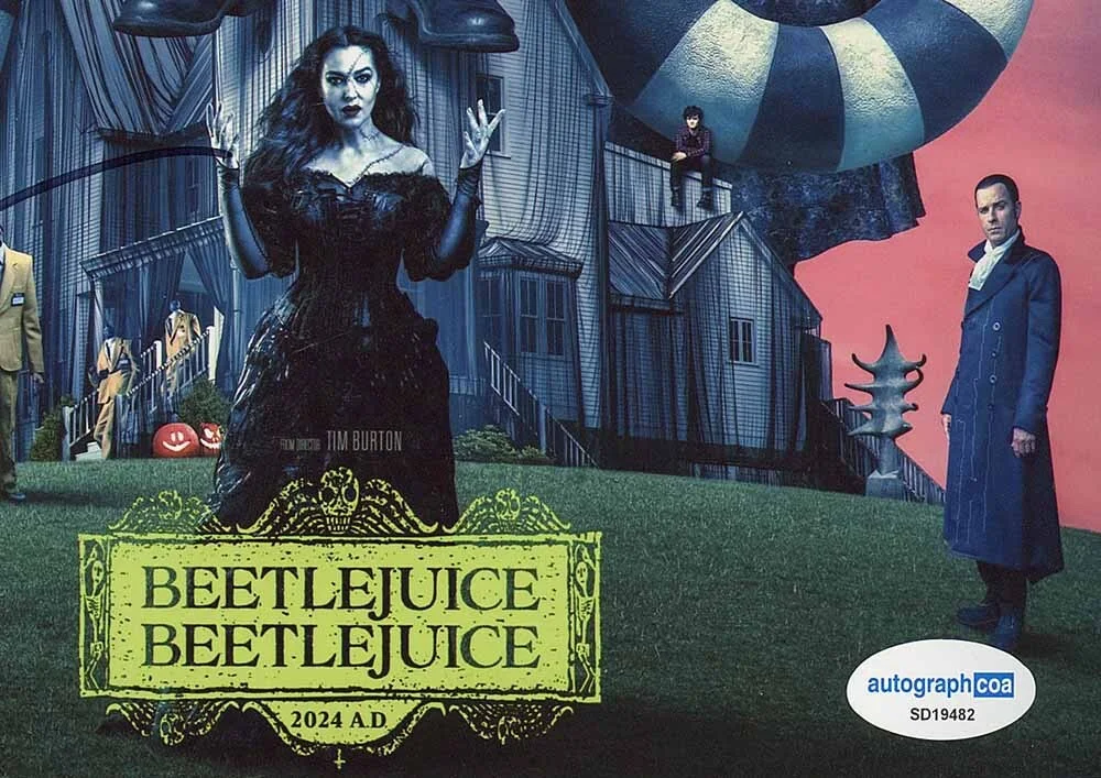 WILLEM DAFOE — Willem Dafoe signed "BEETLEJUICE BEETLEJUICE" 8x10 Photo b PROOF Wolf ACOA COA, image 5