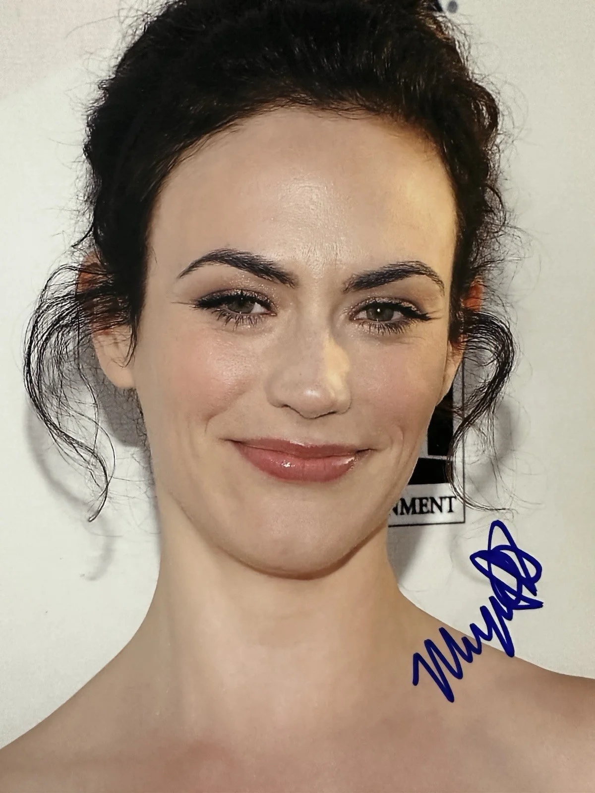 Maggie Siff — Maggie Siff Signed Mad Men 8x10 Photo. Billions. Sons Of Anarchy, image 2