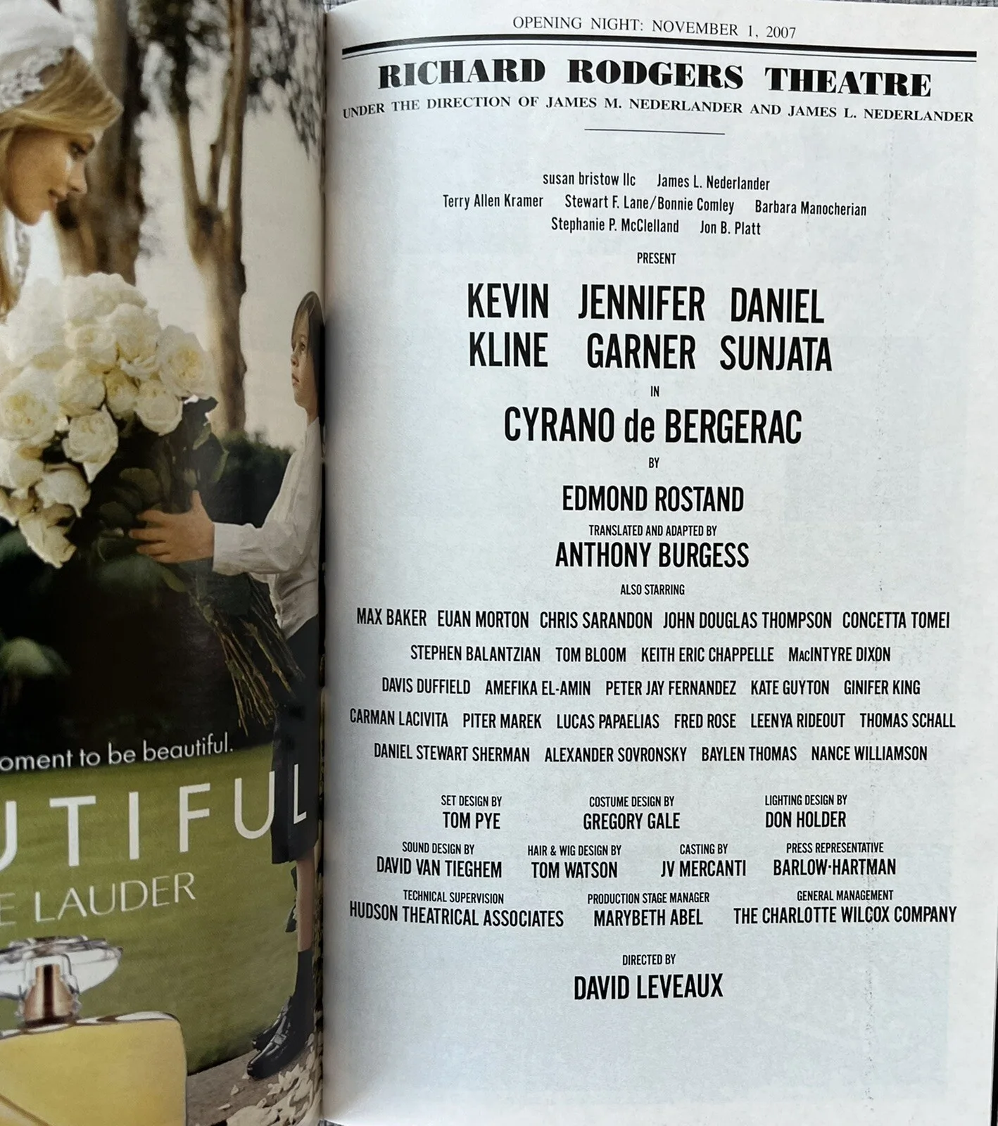 jennifer garner — Cyrano de Bergerac Signed IP Broadway Playbill - Jennifer Garner Kevin Kline, изображение 2