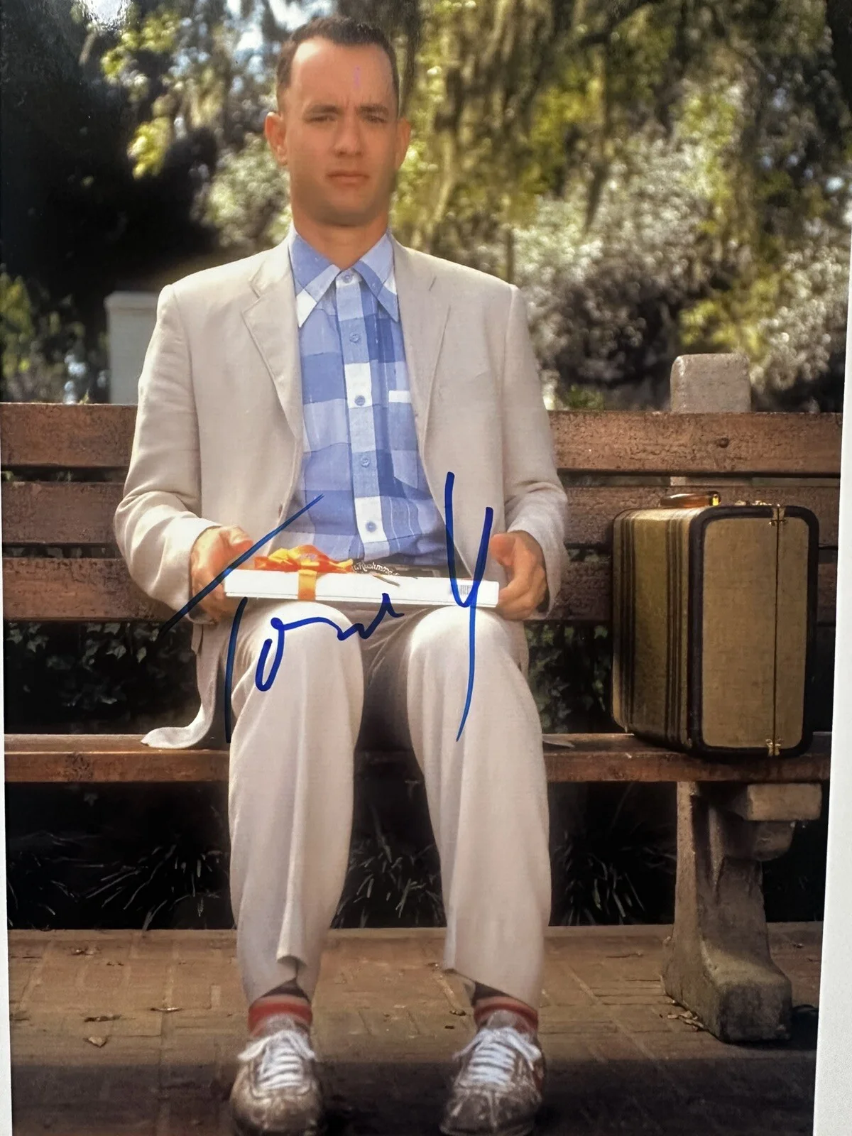 Tom Hanks — Tom Hanks signed 8x10 photo In Person. Proof. Forrest Gump. Saving Private Ryan, изображение 2