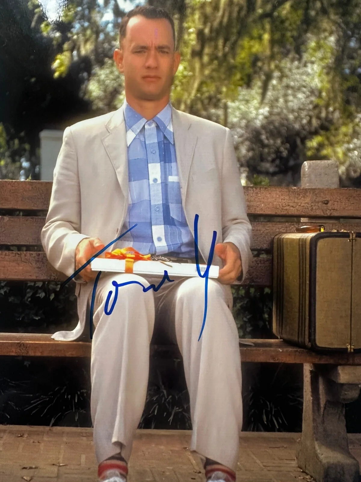 Tom Hanks — Tom Hanks signed 8x10 photo In Person. Proof. Forrest Gump. Saving Private Ryan, изображение 3