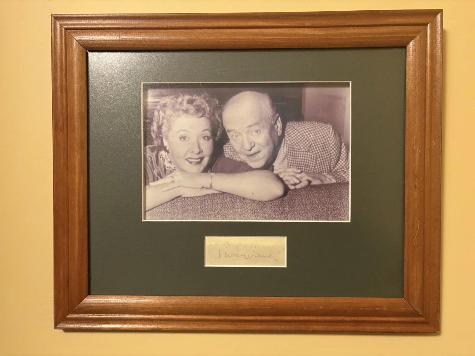Vivian Vance Signed Framed Picture, image 2