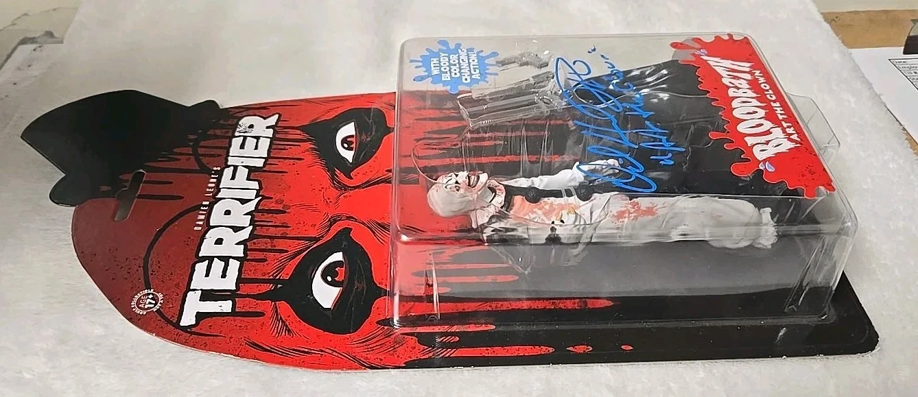 David Howard Thornton — DAVID HOWARD THORNTON Signed Clamshell Figure Art the Clown TERRIFIER JSA COA, изображение 4