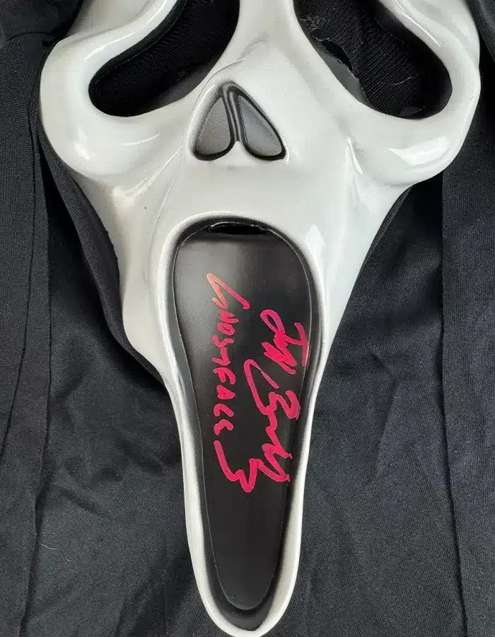 Jeff Brockton — Jeff Brockton signed Mask Ghostface Scream 3 JSA Authentication, image 2