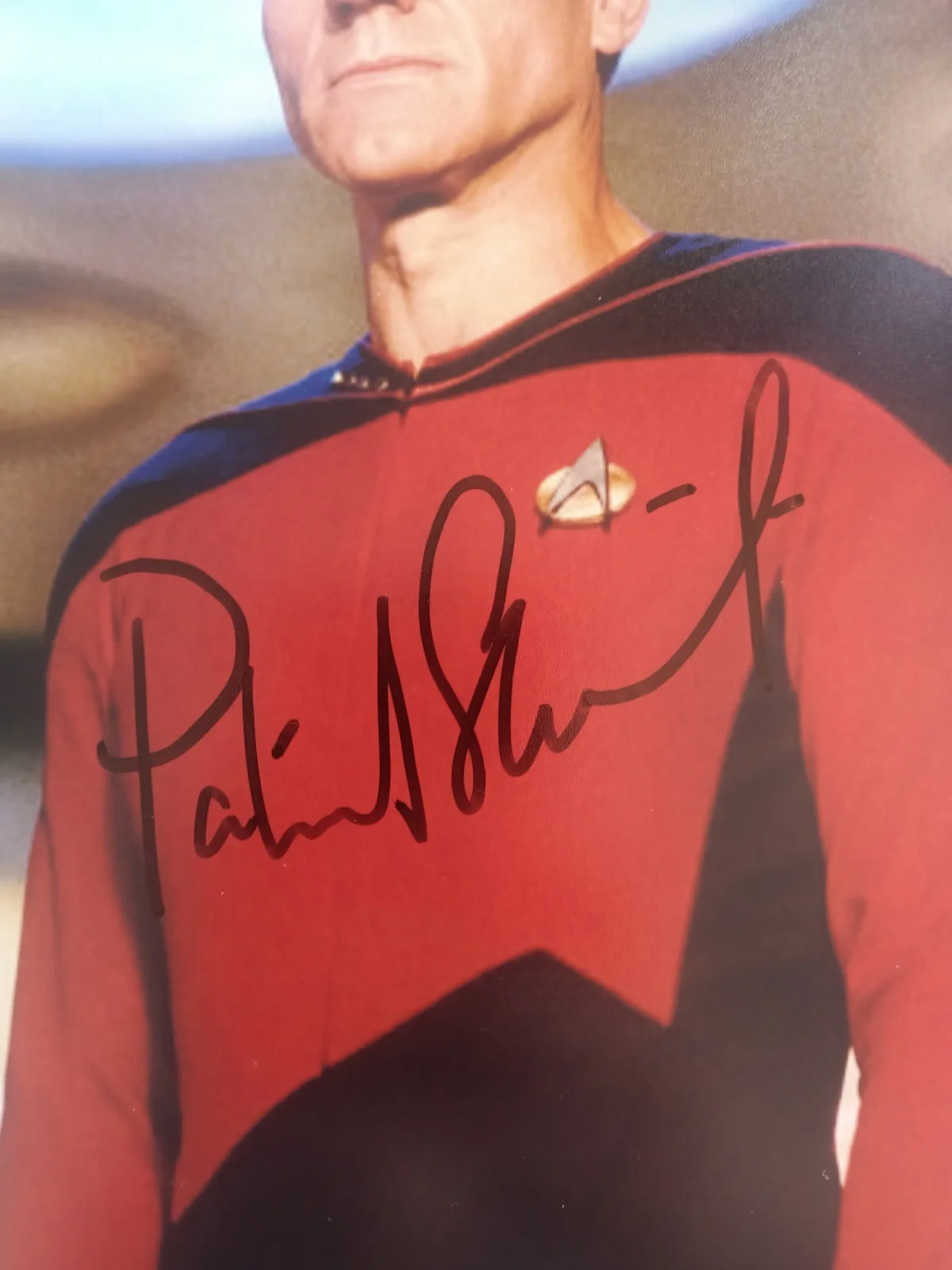 Patrick Stewart — Patrick Stewart Signed 8x10 Photo – Star Trek TNG Captain Picard – with COA, image 2