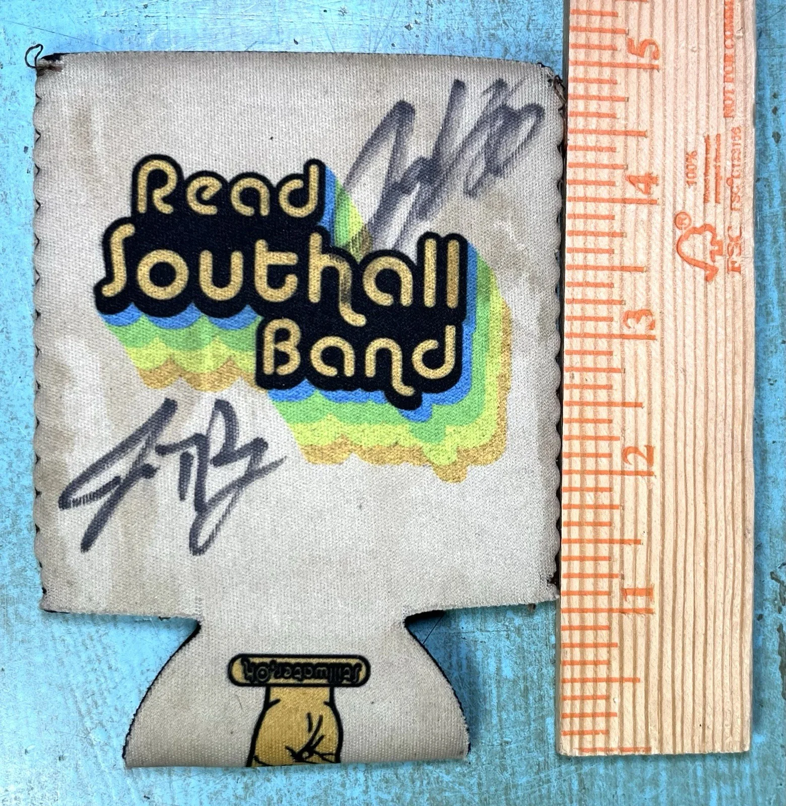 Read Southall Band Autographed Drink Koozie Signed 5 Signatures, изображение 2