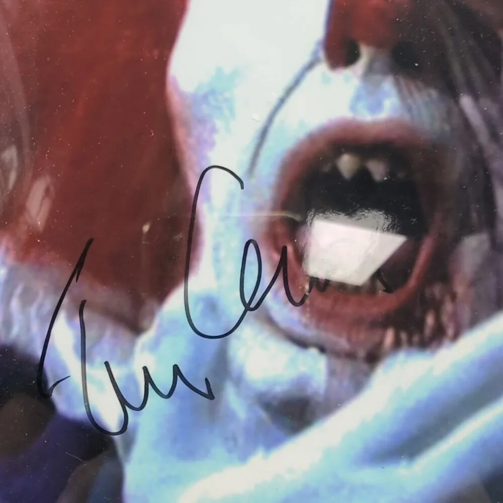 Tim Curry — 1990 It Pennywise Tim Curry Signed Photo Authenticate, image 3