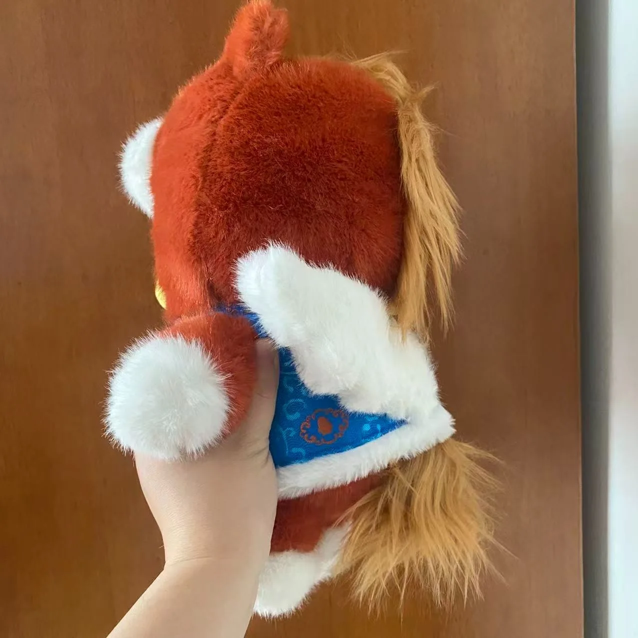 signed Wang YiBo autographed Horse Doll from Tencent Official Brand New 2026, изображение 4