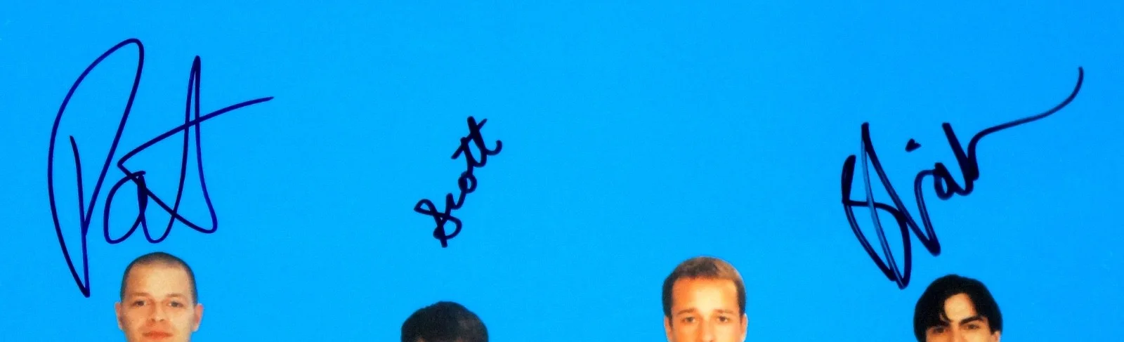 WEEZER HAND SIGNED AUTOGRAPHED THE BLUE VINYL ALBUM BY 3 BAND MEMBERS RARE W/COA, изображение 2