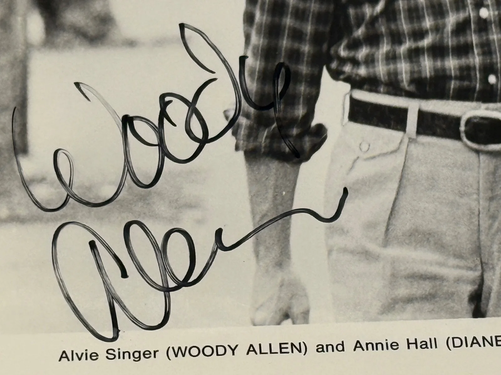 Woody Allen, Diane Keaton — RARE 1977 Woody Allen + Diane Keaton Signed Autographed Annie Hall Studio Photo, изображение 2