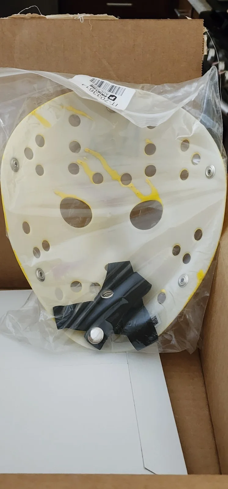 Ari Lehman — Ari Lehman Signed Jason "Friday the 13th" Mask Inscribed "Jason 1" (Beckett), image 2
