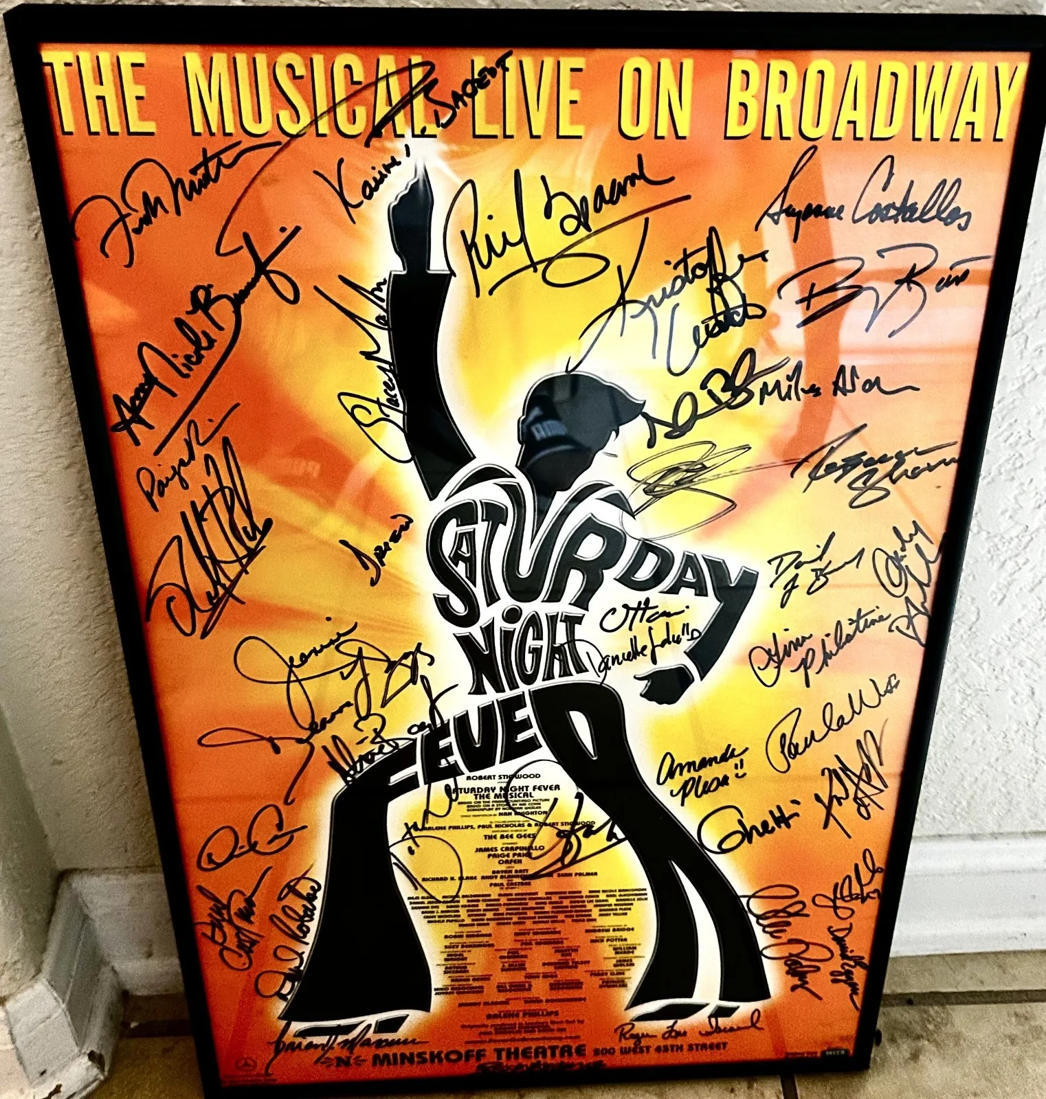 Saturday Night Fever Broadway Poster – Full Cast Signed – Minskoff Theatre NYC –, изображение 2