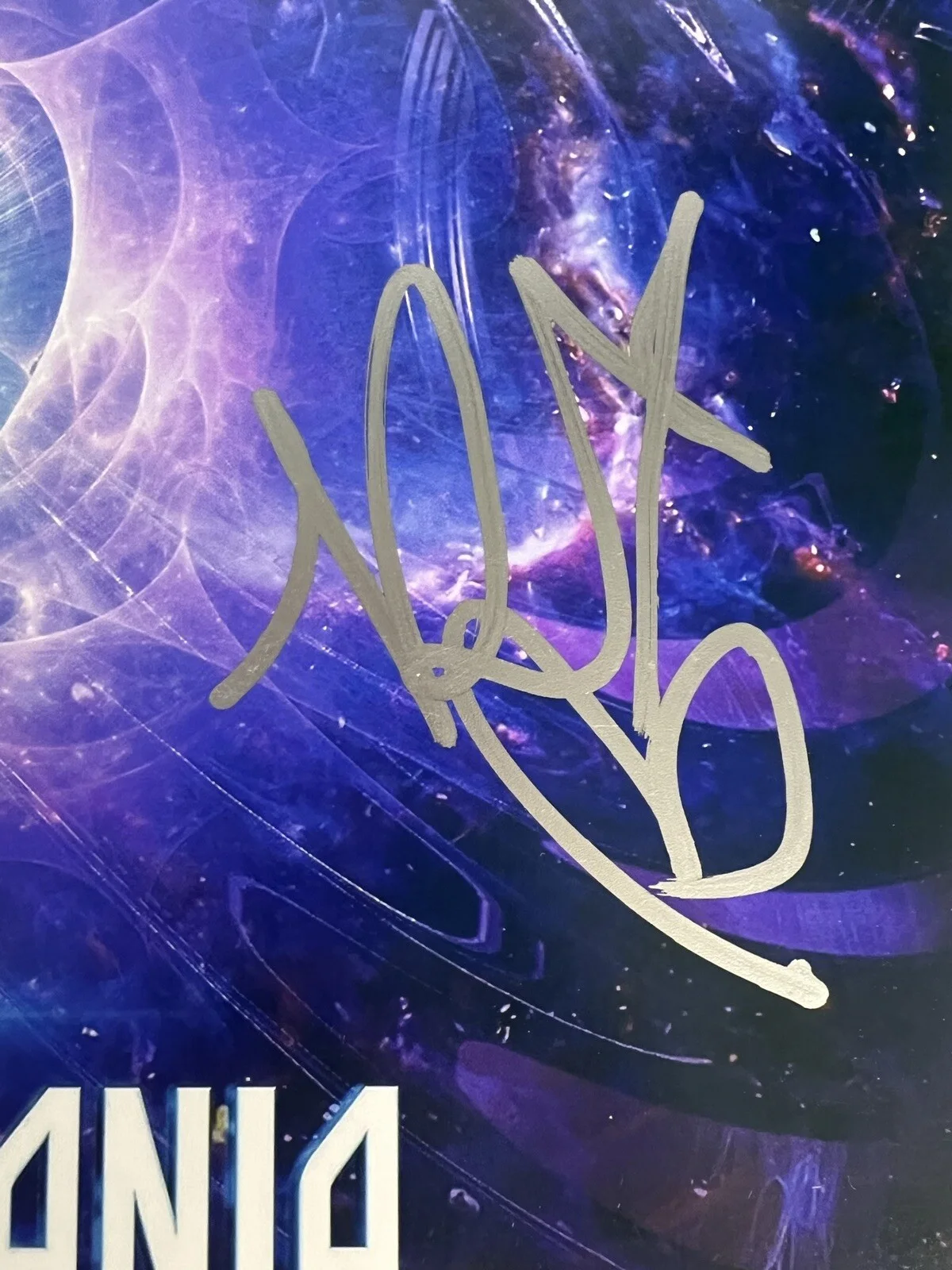 Kathryn Newton — KATHRYN NEWTON SIGNED AUTOGRAPH ANTMAN WASP QUANTUMANIA 12x18 BAS BJ081772, image 3