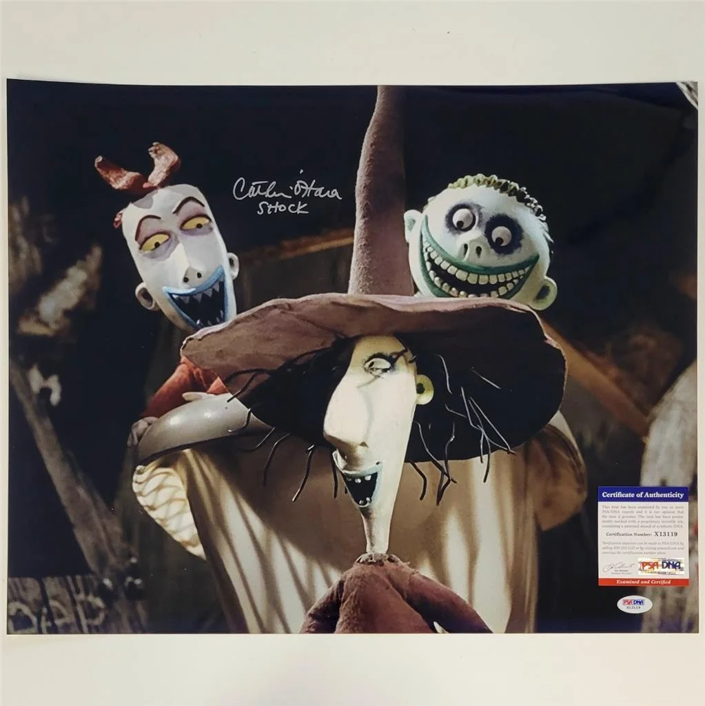 Catherine O'Hara — Catherine O'Hara Signed "Shock" Nightmare Before Christmas 16x20 Photo auto PSA