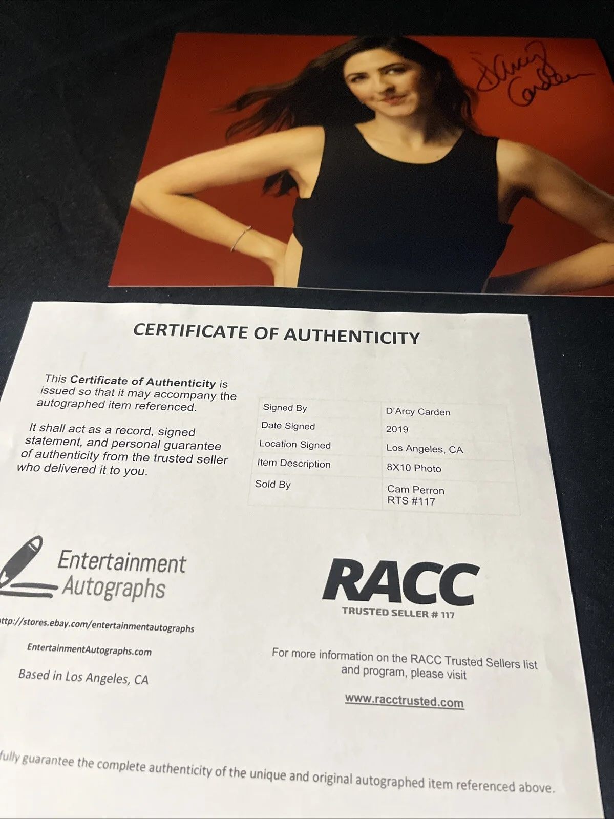 D'Arcy Carden League of Their Own Autographed Signed 8x10 Photo COA Rare, изображение 2