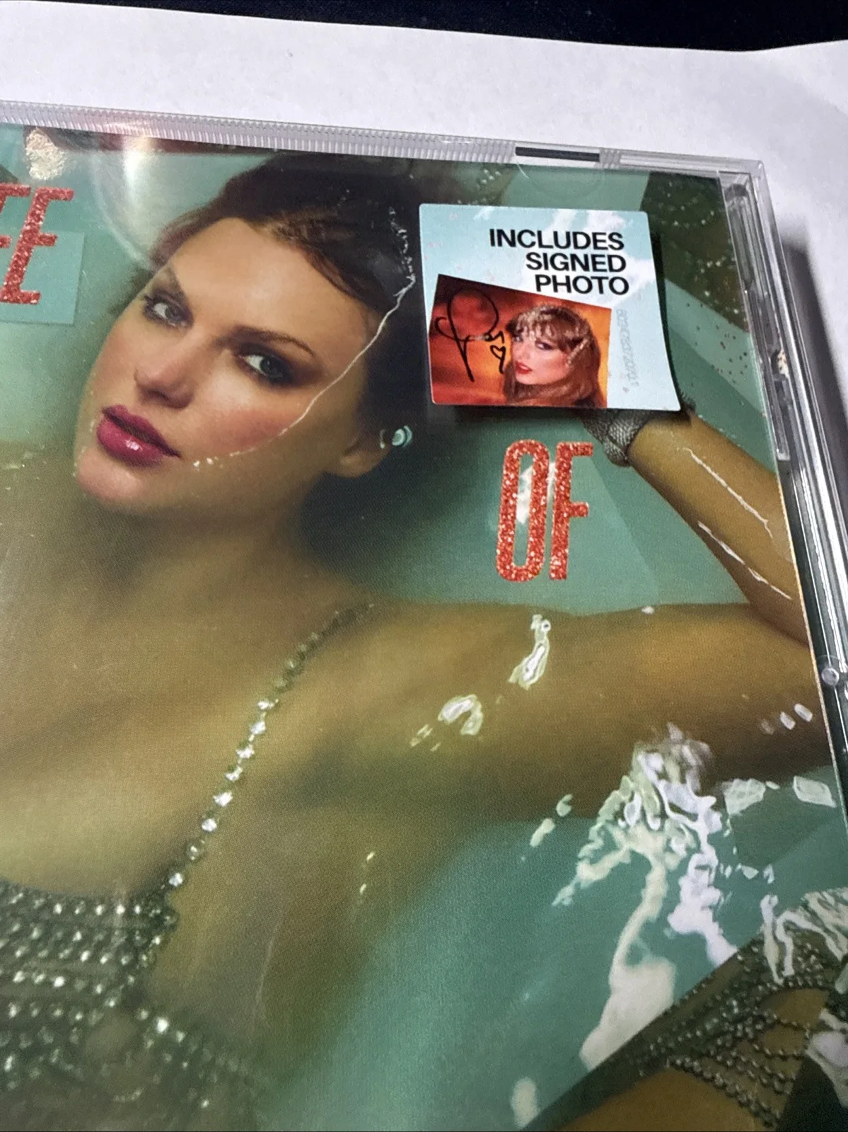 Taylor Swift The Life of a Show Girl CD + Hand Signed Photo # 1 Sealed - IN HAND, изображение 3