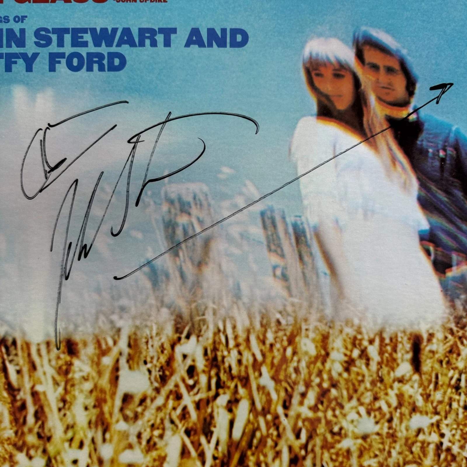 JOHN STEWART & Buffy Ford "Signals Through The Glass" AUTOGRAPHED SM-2975 vinyl, изображение 2