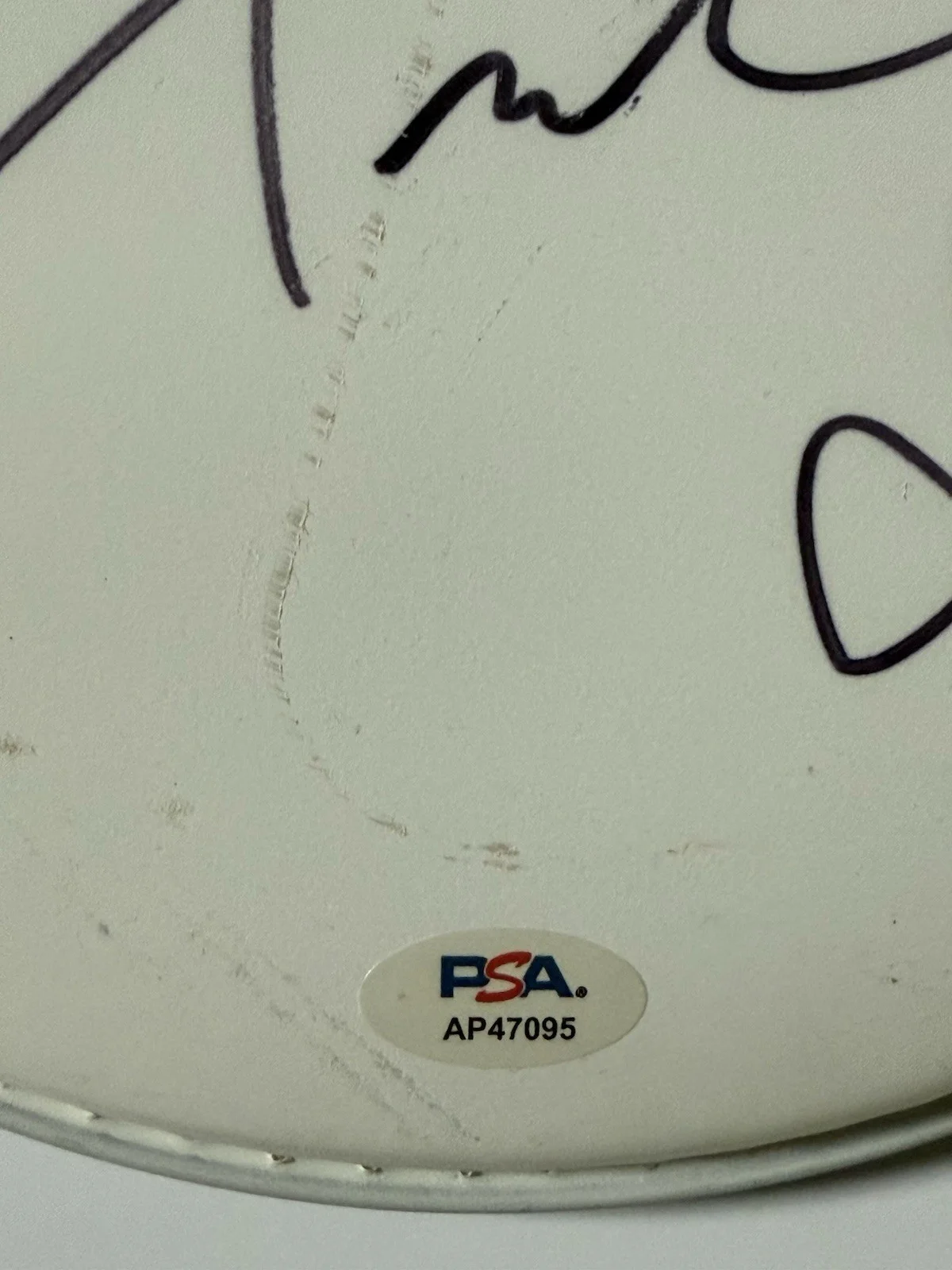 Miles Teller — MILES TELLER & J.K SIMMONS SIGNED AUTOGRAPH WHIPLASH DRUMHEAD PSA AP47095, изображение 3