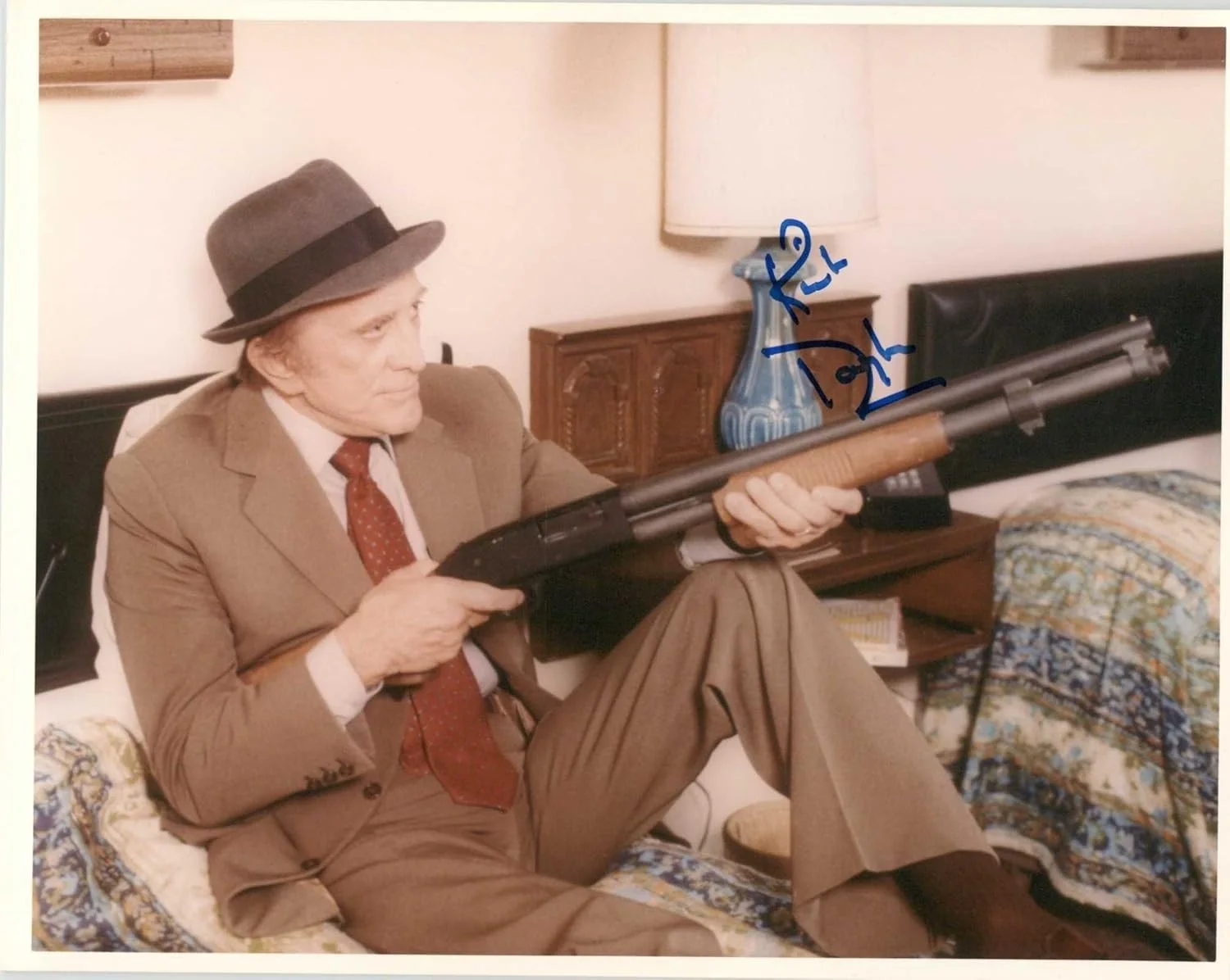 Kirk Douglas — Kirk Douglas Signed Autographed Color Glossy 8x10 Photo