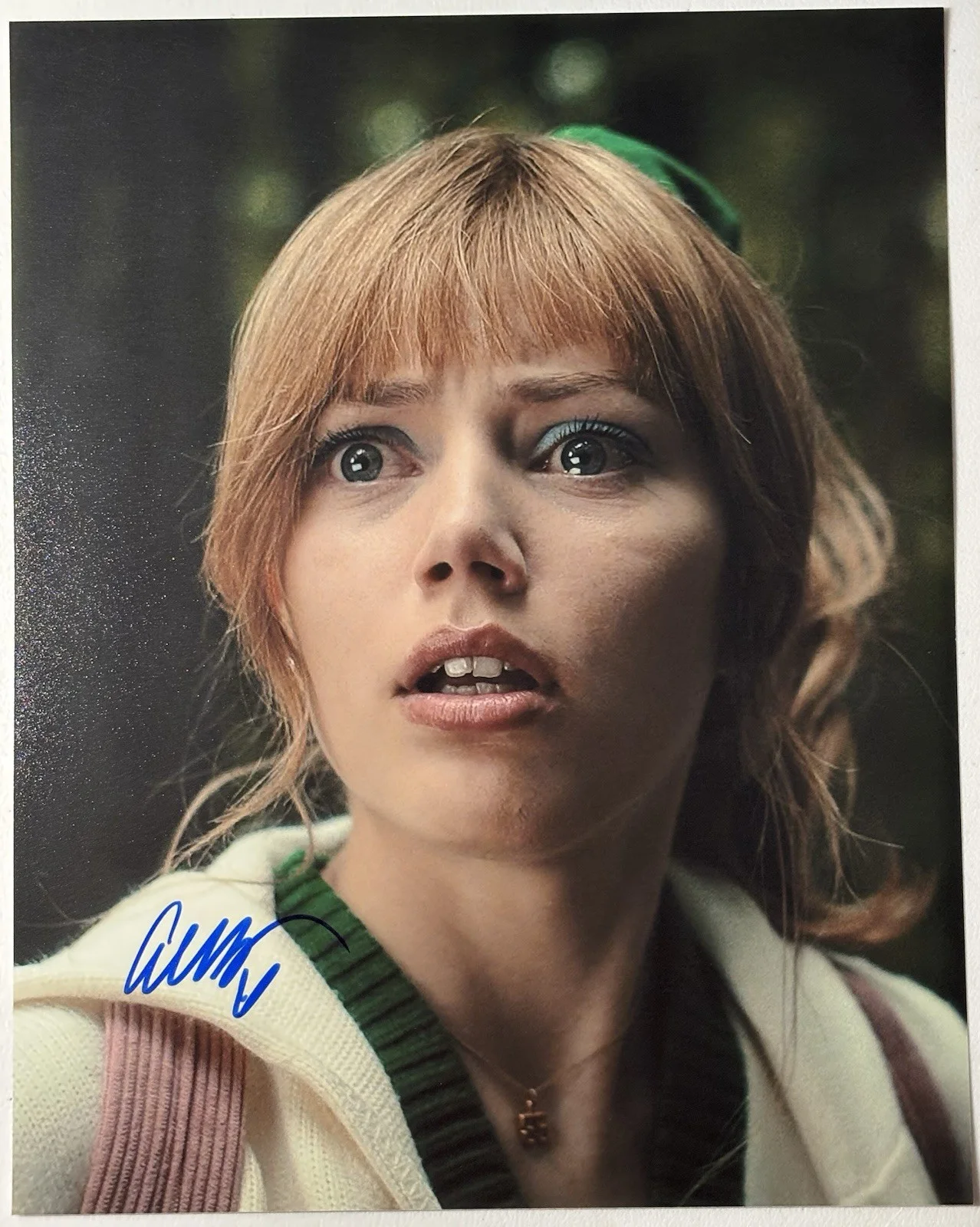 Grace Van Dien — Grace Van Dien Signed Photo, 8x10 With COA, Stranger Things, Chrissy