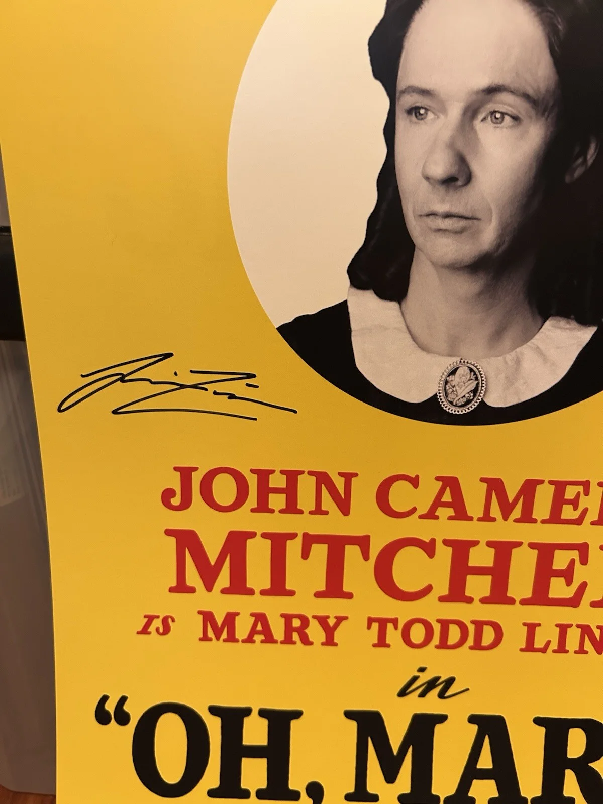 SIMU LIU SIGNED OH MARY THEATRE POSTER SHANG CHI LEGEND TEN RINGS MARVEL NYC, изображение 3