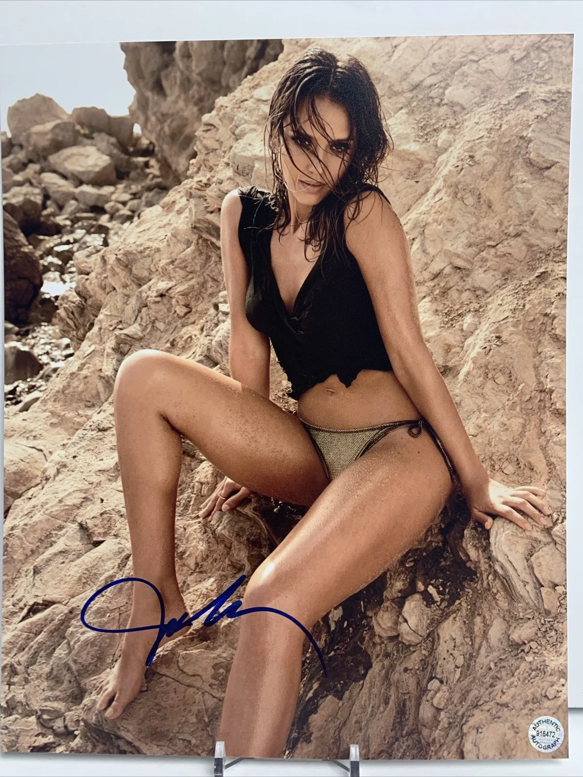 actress — Jessica Alba (actress) signed Autographed 8x10 photo - AUTO w/COA, изображение 2