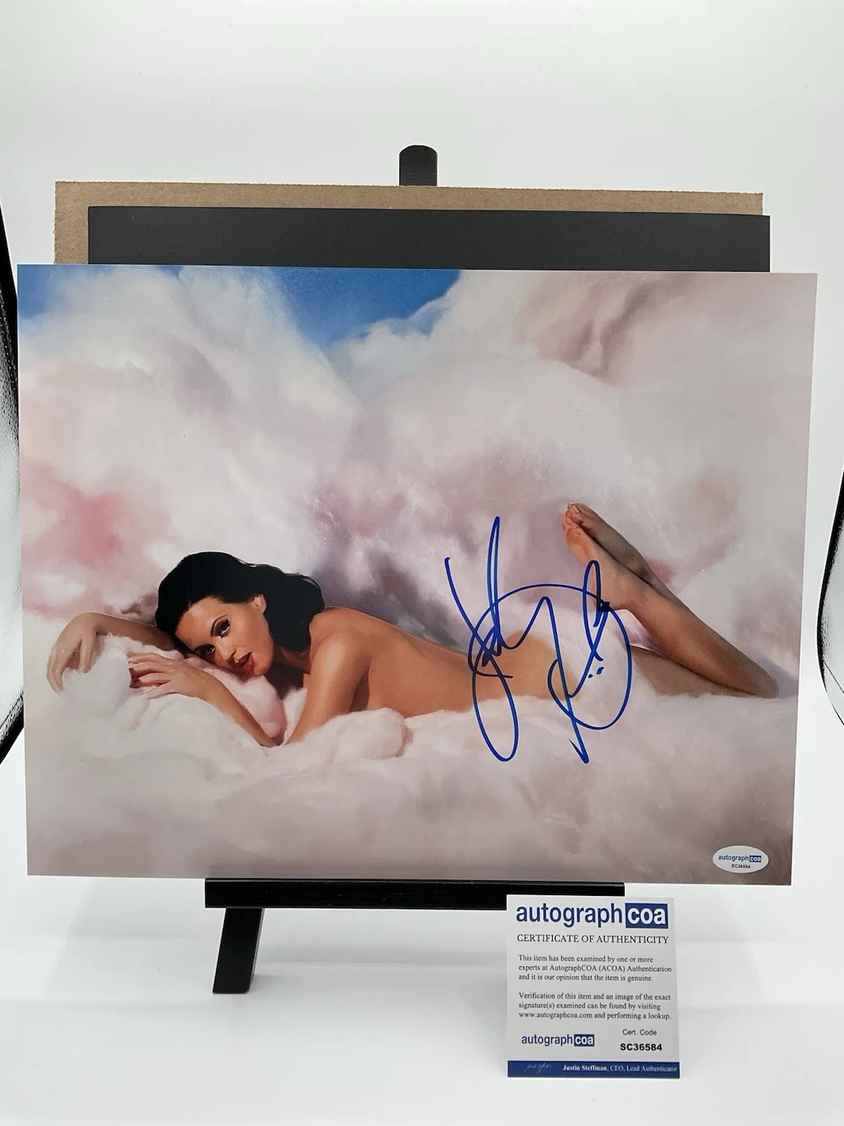 Katy Perry — Katy Perry signed 11x14 Teenage Dream signed photo American Idol autograph ACOA