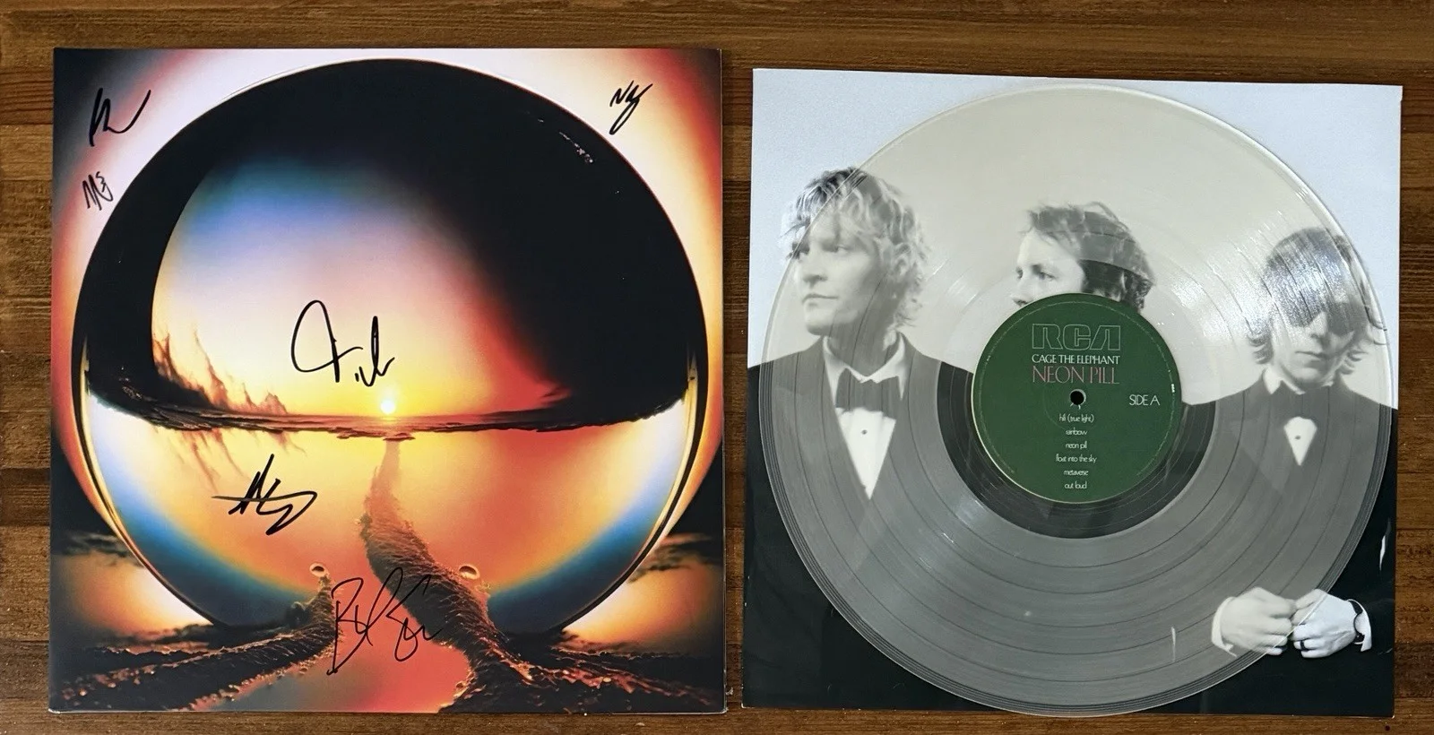 BAND AUTOGRAPH SIGNED Cage The Elephant Neon Pill Vinyl LP Cover Beckett BAS COA, image 2