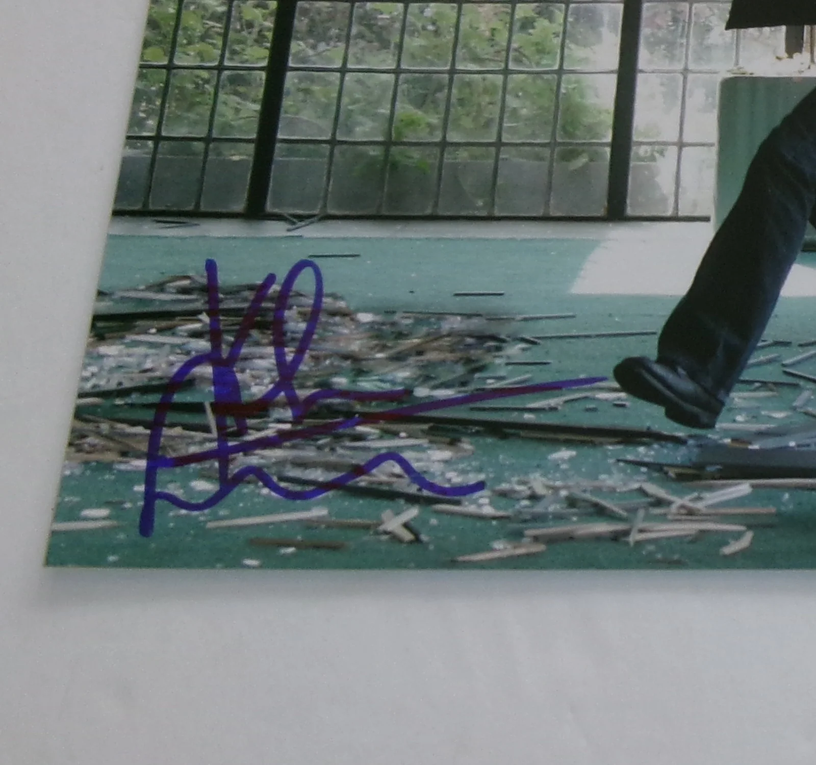 Kiefer Sutherland — Kiefer Sutherland Signed 8X10 Photo JSA CERT Jack Bauer 24, image 2