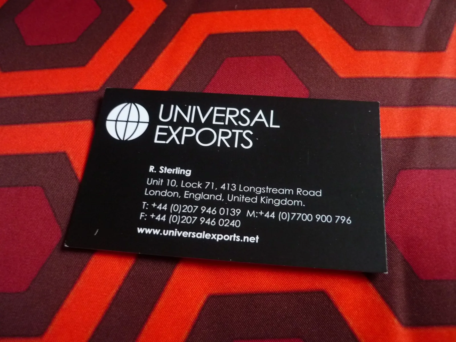 Replica prop boxed business card 1:1 scale r sterling james bond alias, изображение 4